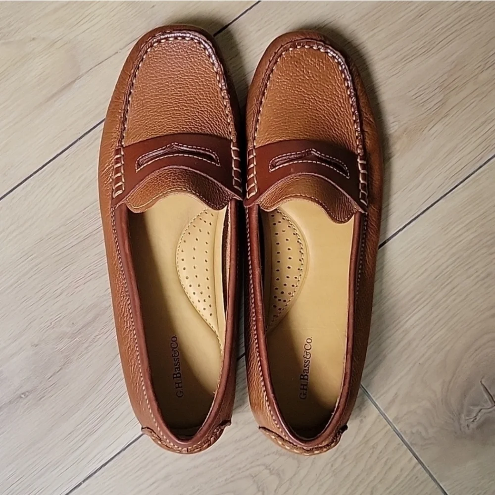 G.H. BASS& CO Women's Loafers 8.5 - Picture 1 of 6